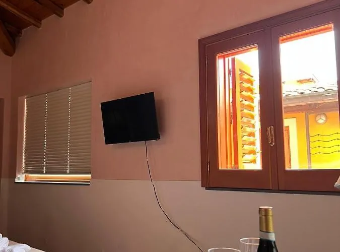 招待所 Il Carrubo 4*